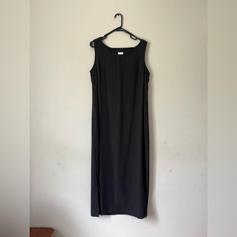 Vintage long black and white patterned dress